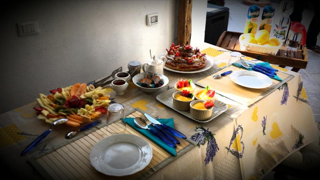B&B Pietre Antiche Vezzi Portio Экстерьер фото